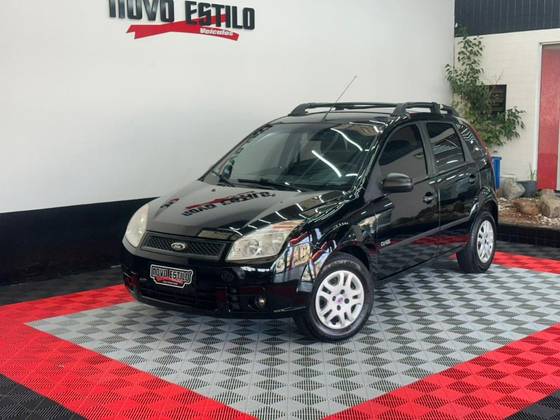 FORD FIESTA 1.0 MPI CLASS 8V FLEX 4P MANUAL